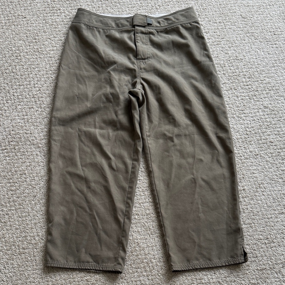 Vintage Patagonia "Pataloha" Kokawe Capris in Beige | Size 10